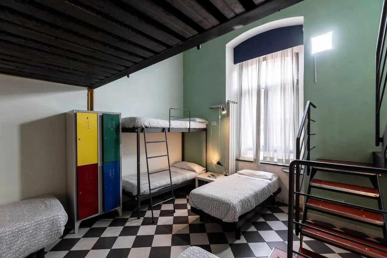 Fabric Hostel Portici