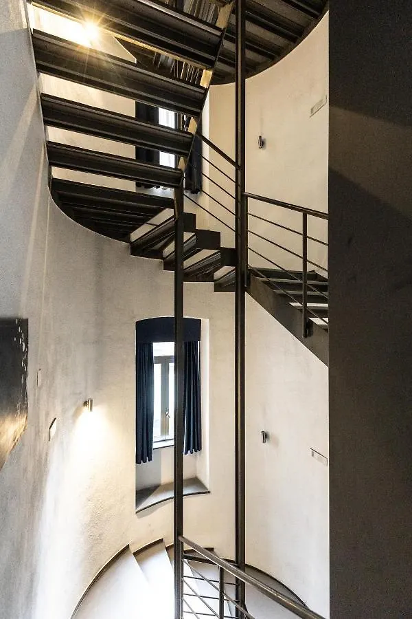 Fabric Hostel Portici 0*,